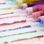 Adhésif pailleté en stylo pour embellissements