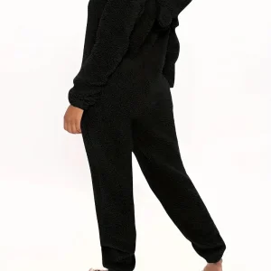 Combinaison d’Hiver Femme en Polaire Douce avec Capuche – Pyjama Chaud et Confort Cocooning