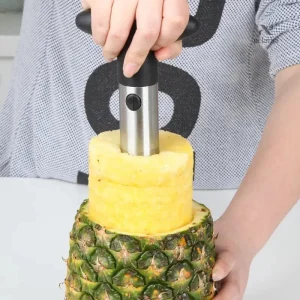 Outil pratique pour éplucher et trancher les fruits frais
