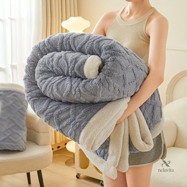Couverture polaire légère et agréable au toucher