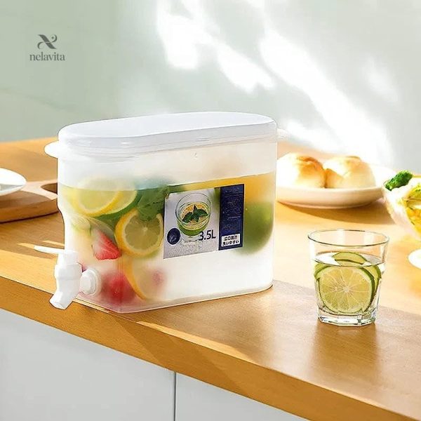 Distributeur de boissons léger et facile à transporter