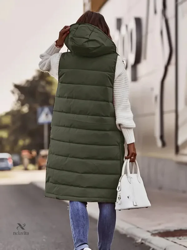 doudoune-longue-sans-manches-femme-avec-capuche-gilet-mat-7bopzo-1