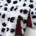 Écharpe à motifs dalmatiens pour look d'hiver amusant