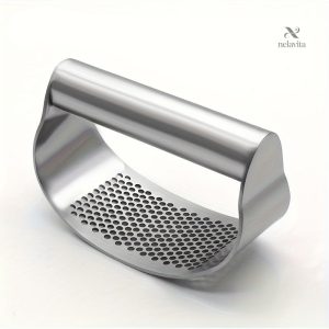 Outil de cuisine ergonomique pour écraser l’ail
