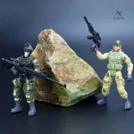 Figurines militaires en tenues de combat réalistes