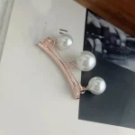Accessoire chic doré pour vêtements et manteaux