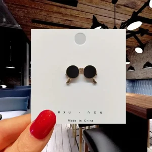 Épingle dorée élégante pour accessoires féminins