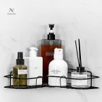 Étagère pratique pour optimiser l'espace dans la salle de bain