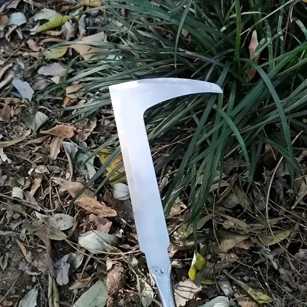 Faucille de jardinage efficace pour entretien des plantes