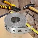 Feuillard de support perforé, robuste et adaptable aux besoins