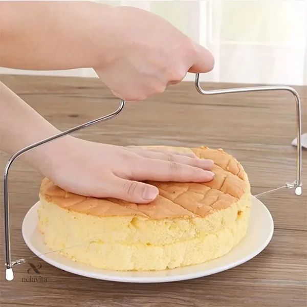 Outil de découpe pour maquettes en polystyrène