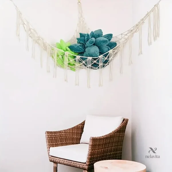 Hammac de rangement pour accessoires bébé en macramé