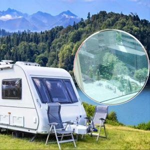 Miroir sans tain pour intimité et confort intérieur