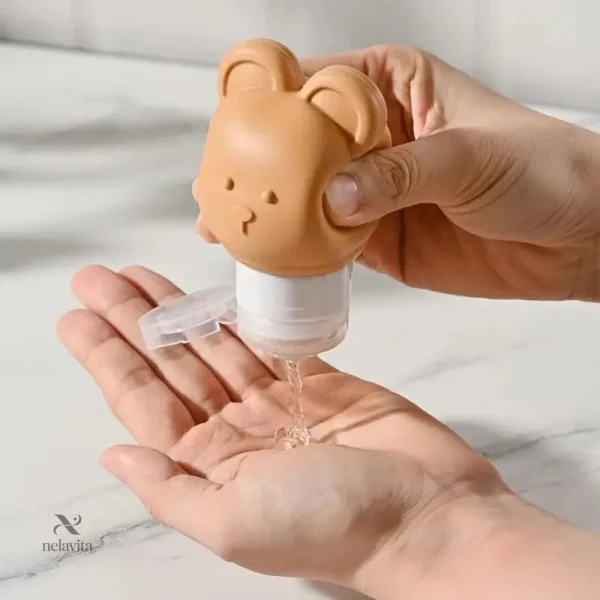 Flacons de toilette bébé pratiques et compacts pour déplacements
