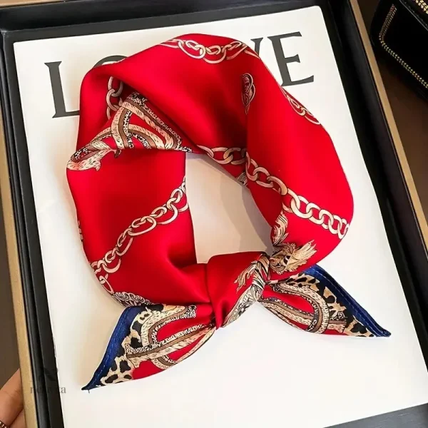 foulard-carre-femme-soie-imprime-chaines-et-leopard-echar-sne5y0-1