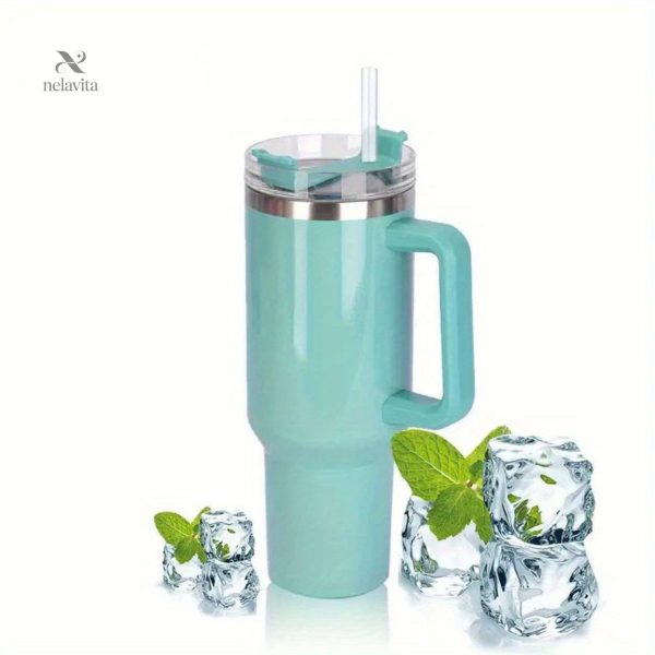 Gobelet coloré pour les boissons fraîches et chaudes