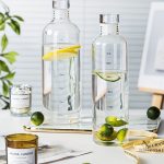 Gourde avec indicateur de temps pour une hydratation optimale