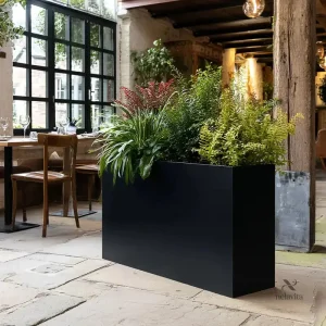 Grande jardinière rectangulaire noire pour intérieur et extérieur