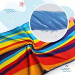 Serviette rayée en microfibre, confort et style réunis