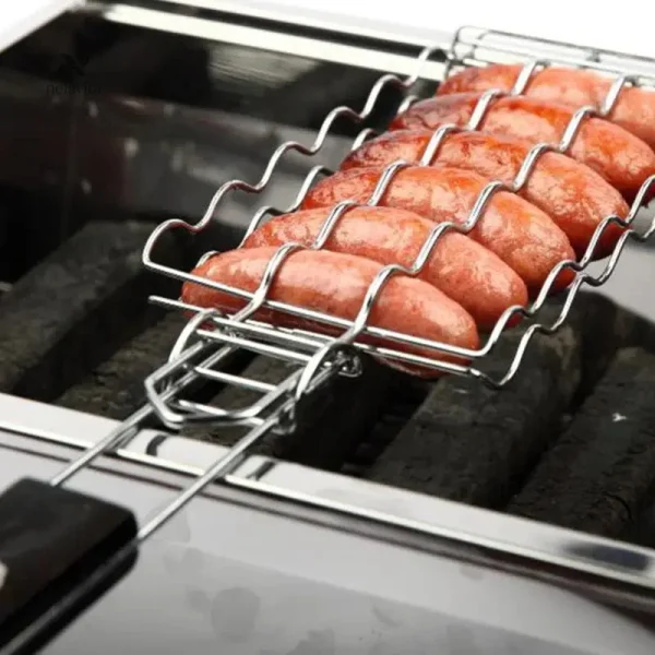 Outil de cuisson compact pour saucisses lors de vos sorties