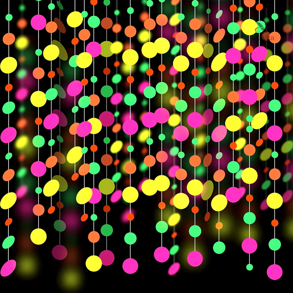 guirlande-fluorescente-uv-reactive-1 Guirlande fluorescente UV réactive pour événements festifs