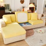 Coussin gris pour décoration intérieure