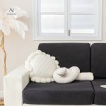 Housse moderne pour coussin gris