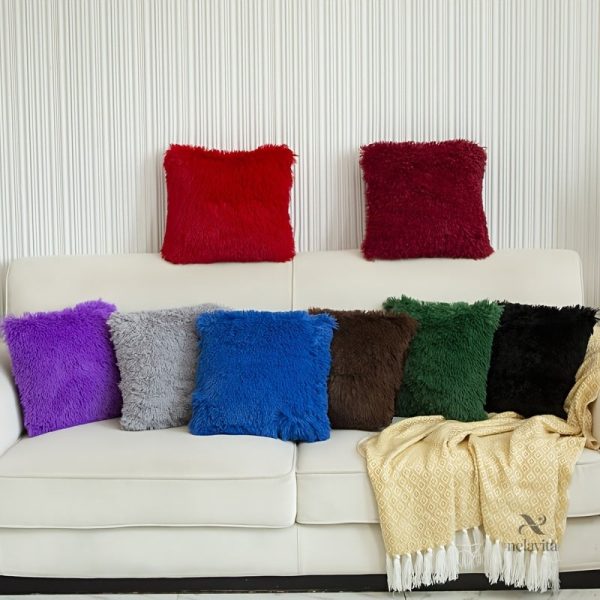 Coussin en fausse fourr