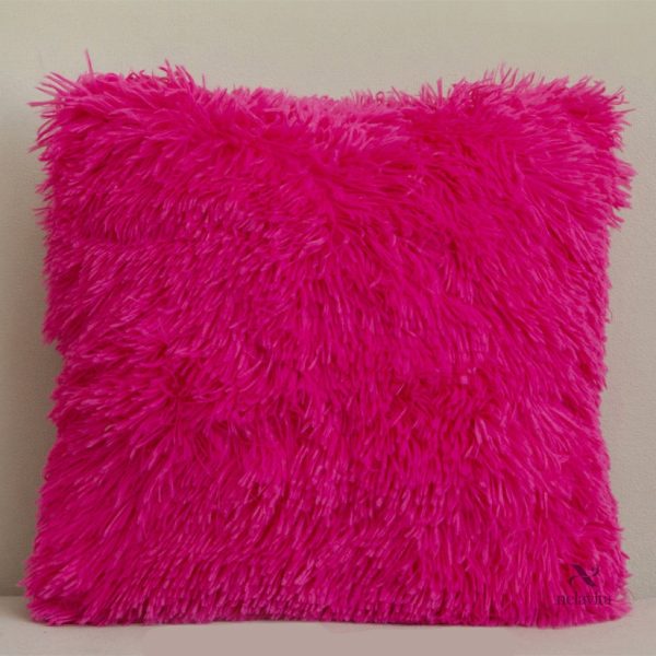 Housse de coussin en matière douce et luxueuse