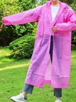 Veste de pluie compacte, parfaite pour les aventures en plein air