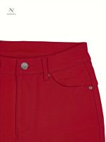 Pantalon skinny femme, design tendance et chic