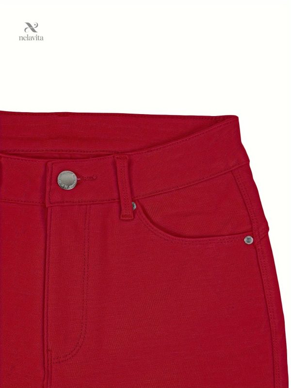 Pantalon skinny femme, design tendance et chic