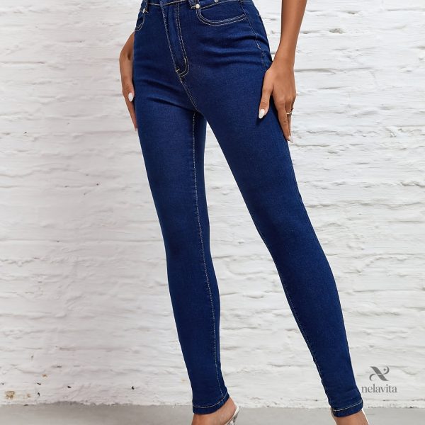 Jean skinny pour femme, confort et style en bleu