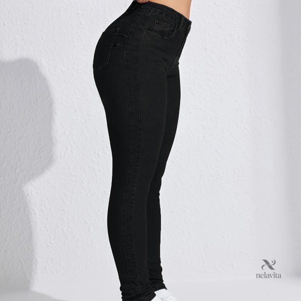Denim extensible pour femme, coupe skinny flatteuse