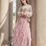 Jupe élastique avec design en tulle