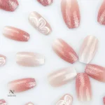 Kit Faux Ongles Pailletés Rose avec Strass