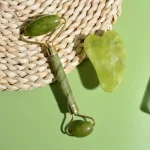 Kit Roller Visage et Gua Sha en Pierre de Jade