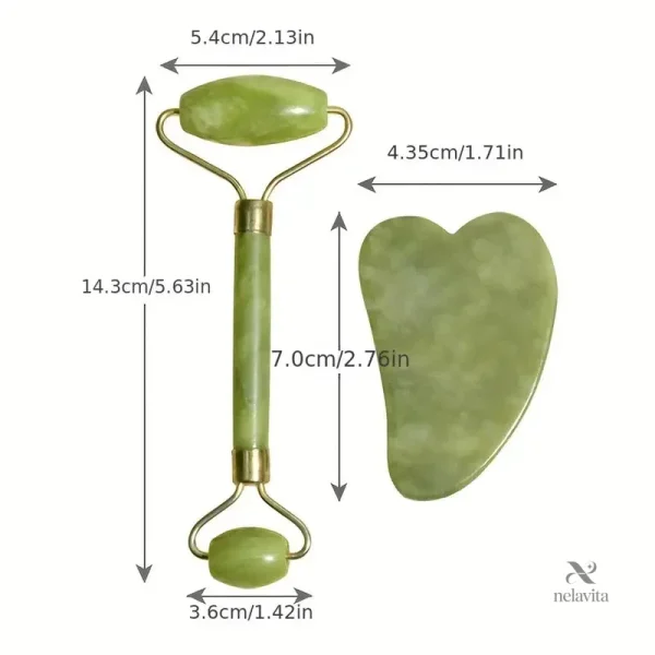 Massage drainant avec roller en jade pour le visage