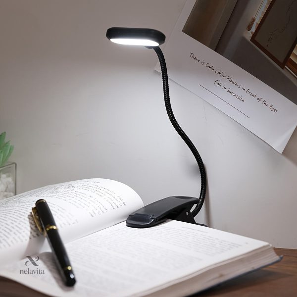 Accessoire de lecture à clip pour tables