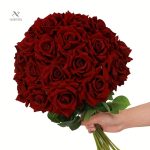 Roses en plastique, choix économique pour la déco