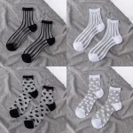 Chaussettes à motifs pour Femme, légèreté et confort assuré