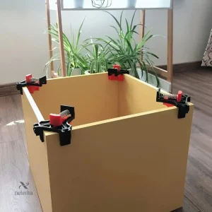Accessoire pratique pour le maintien en angle lors du travail