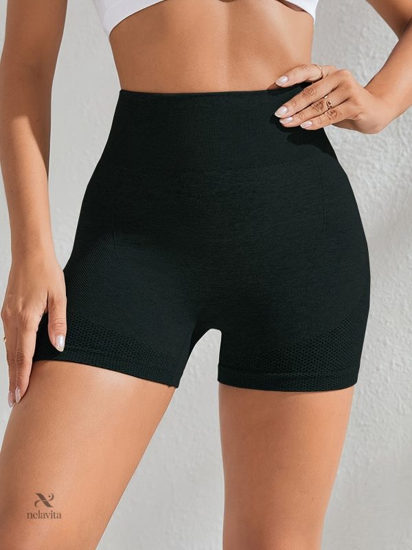lot-de-4-shorts-gainants-taille-haute-effet-push-up-decontracte-1 Short gainant taille haute pour un effet push-up décontracté