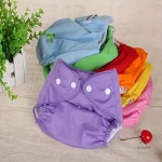 Couches Lavables Colorées et Ajustables pour Confort Optimal