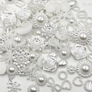 Lot de Perles et Décorations Blanches pour Cheveux Enfant – Accessoires Fantaisie Fleur, Cœur et Étoile