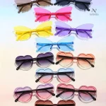 Lunettes cœur tendance pour enfants, protection UV intégrée