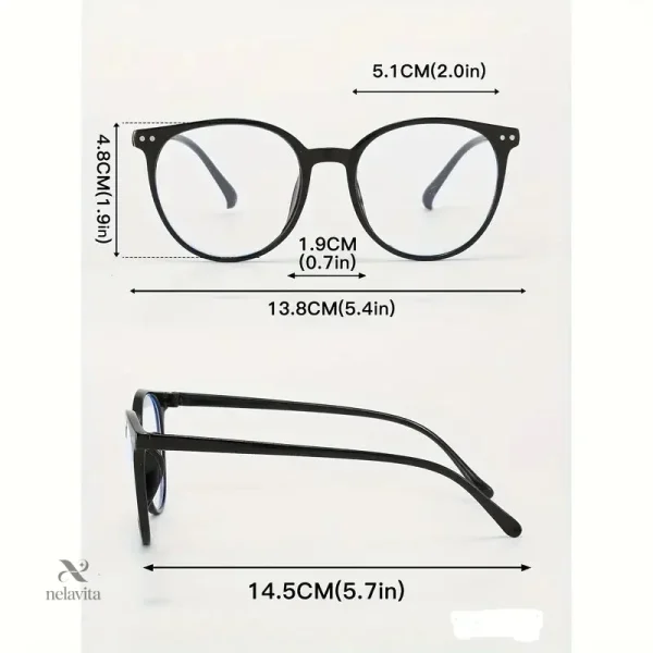 Accessoire mode : lunettes de vue noires pour femme