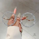 Lunettes fantaisie pour un style unique et lumineux