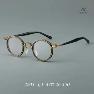 Accessoire de mode : lunettes homme à monture dorée et noire