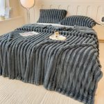 Couverture Luxe adaptée aux canapés